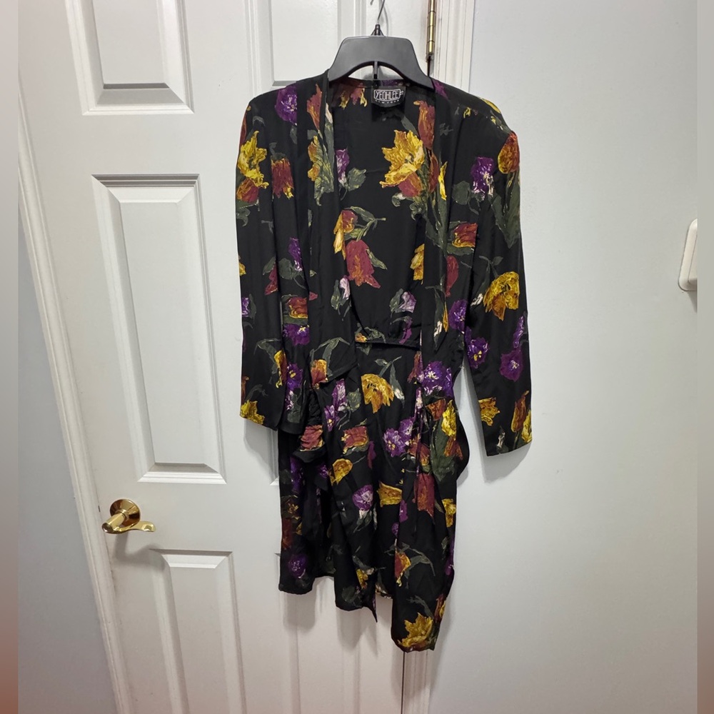 Yeohlee Black and Yellow Long Sleeve V-Neck size m wrap dress